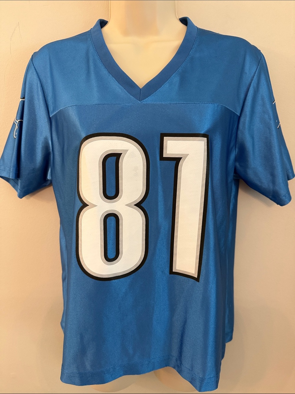 NFL Team Women’s Blue V-Neck with 81 Calvin Johnson Detroit Lions Jersey Medium